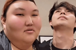吃瓜网童锦程,揭秘娱乐圈幕后故事